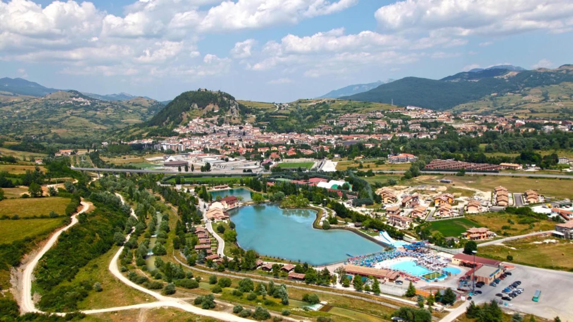 Zia Peppa Lägenhet Castel Di Sangro Exteriör bild