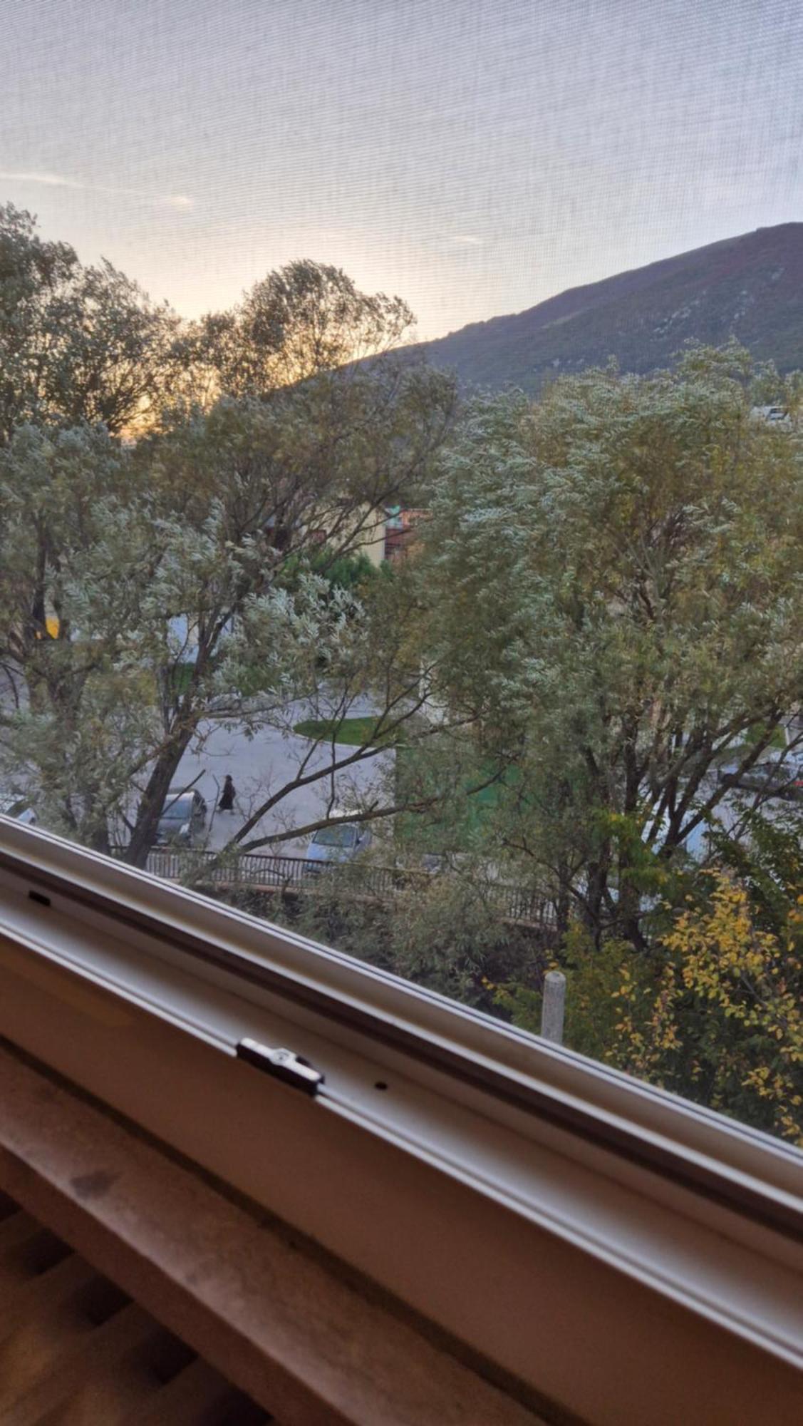 Zia Peppa Lägenhet Castel Di Sangro Exteriör bild