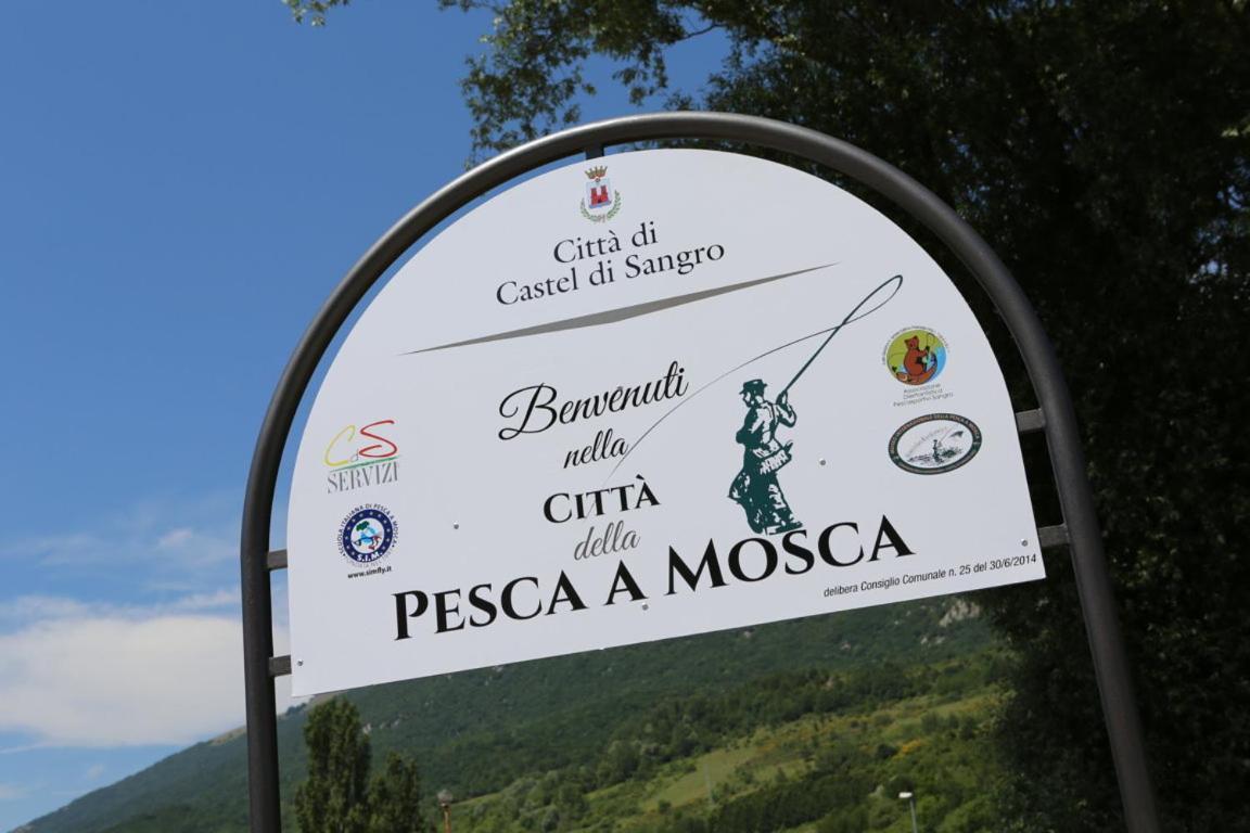 Zia Peppa Lägenhet Castel Di Sangro Exteriör bild